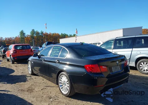 2011 BMW 535I xDrive из США, поврежденный, VIN WBAFU7C52BDU55553
